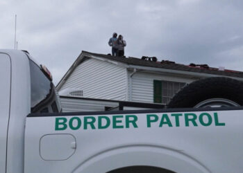 Her Roof Was About to Be Fixed. Then Immigration Agents Showed Up.
