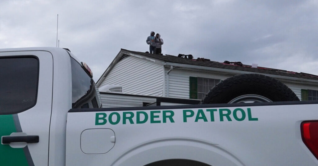 Her Roof Was About to Be Fixed. Then Immigration Agents Showed Up.