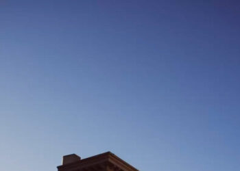 On Your Left, Hollywood’s Fading Relevancy