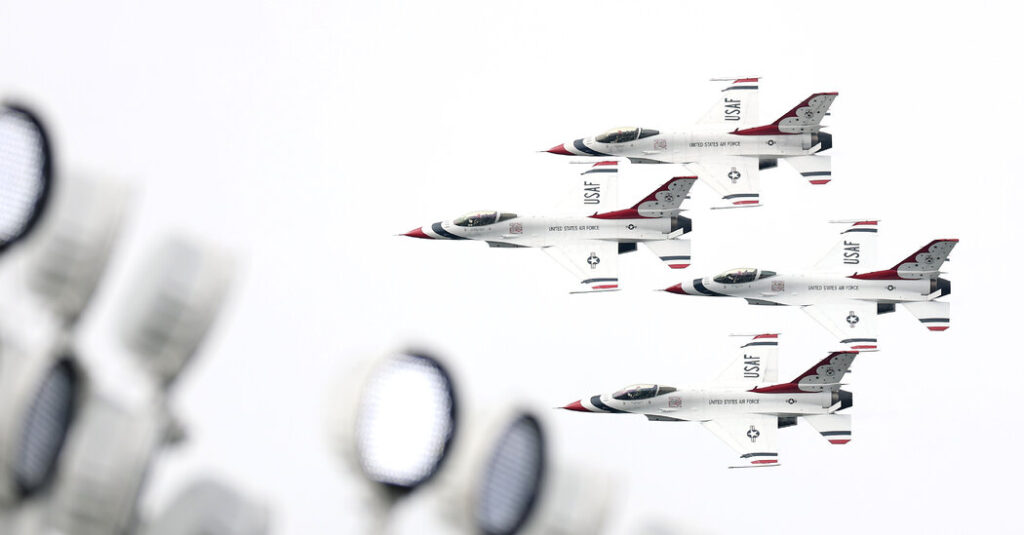 Air Force Pilot Ejects as Thunderbirds F-16 Crashes in California