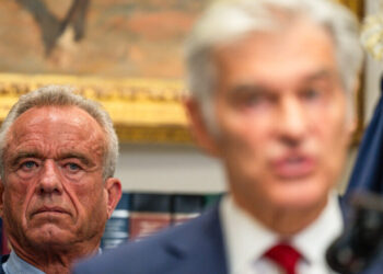 Former F.D.A. Commissioners Sound Alarm on Plan to Change Vaccine Policy