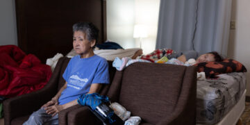 An Alaskan Village Confronts Its Changing Climate: Rebuild or Relocate?