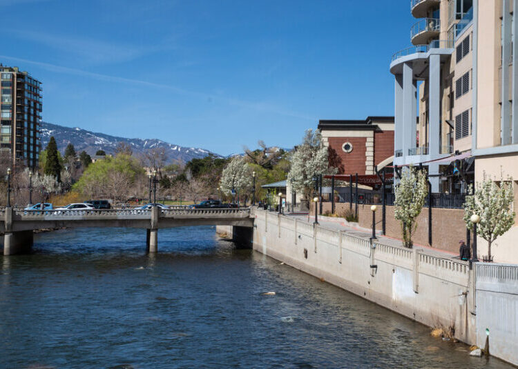 False Report of 5.9 Earthquake Sends Phones Buzzing in Nevada