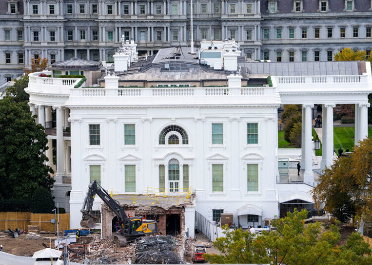 Trump Switches Architects for White House Ballroom Project