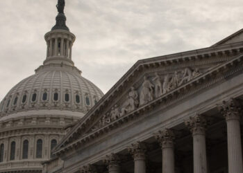 Poll Suggests G.O.P. Will Face More Blame if Obamacare Subsidies Go Away