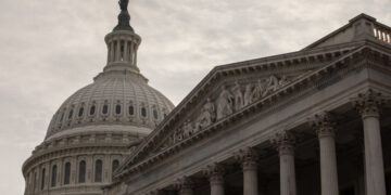 Poll Suggests G.O.P. Will Face More Blame if Obamacare Subsidies Go Away