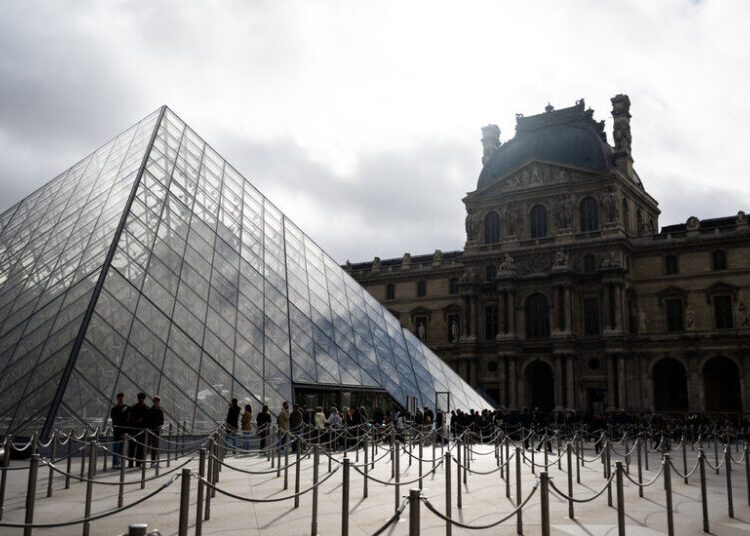 Leak Highlights Poor State of Louvre Infrastructure