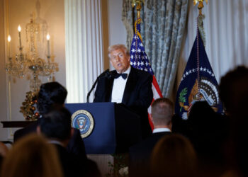 Trump Takes a Starring Role at the Kennedy Center Honors