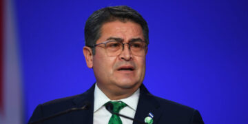 Honduran Authorities Issue Arrest Warrant for Ex-President Pardoned by Trump