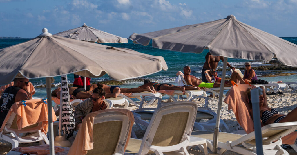 Why Russian Spies Are Using Mexico to Target the U.S.