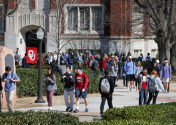 Oklahoma University Removes a Teacher It Says Urged Students to Protest