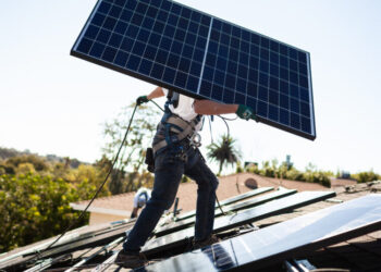 A Rare Bright Spot for U.S. Solar: Subscriptions