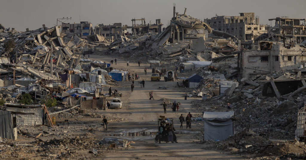 Israeli Ban on Media Entering Gaza Remains, as Legal Challenge Is Delayed