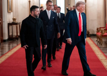 Trump Calls Europe ‘Decaying’ and Suggests ‘Size Will Win’ in Ukraine War