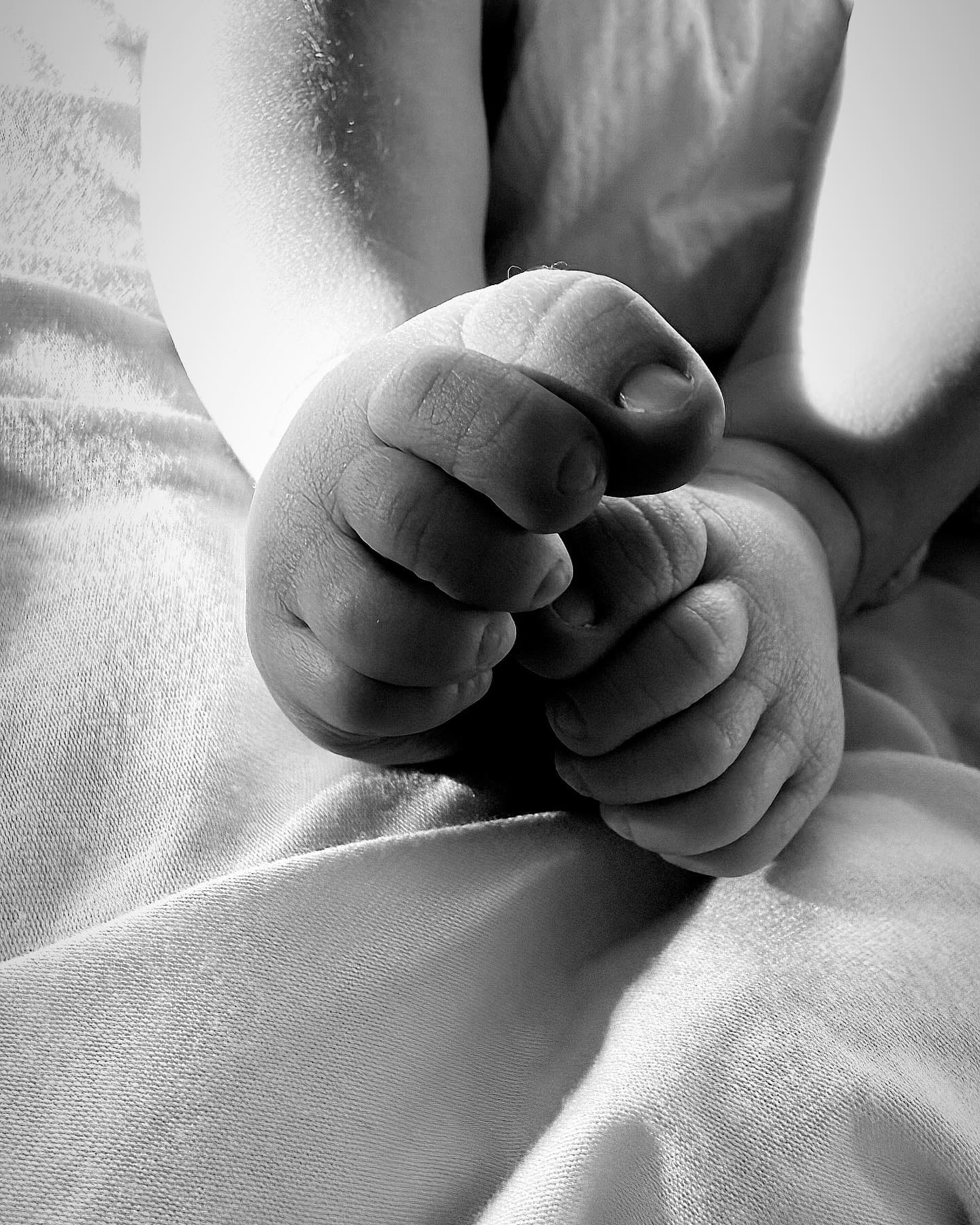 Aaron Judge and his wife, Samantha Bracksieck's newborn baby feet