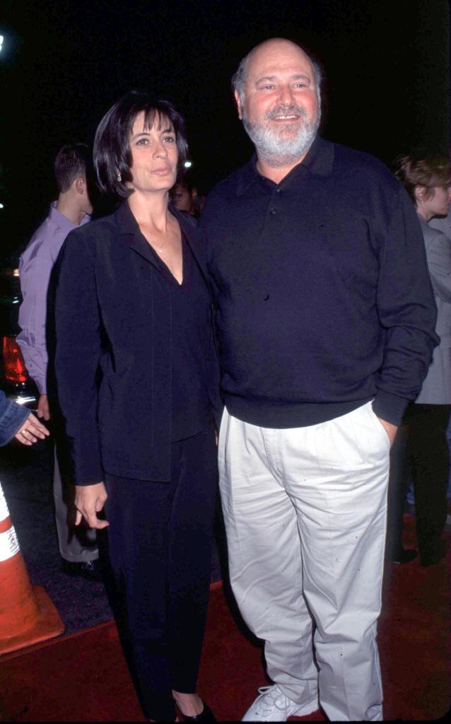 Rob Reiner with his wife Michele Singer at 