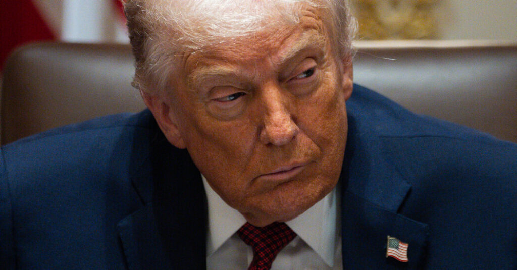 Race to Replace Powell at Fed Adds to Cacophony Around Rate Decision