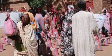 A Trickle of Aid Reaches a Captured, War-Ravaged City in Sudan