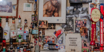 One of the Last Times Square Dive Bars Faces Eviction