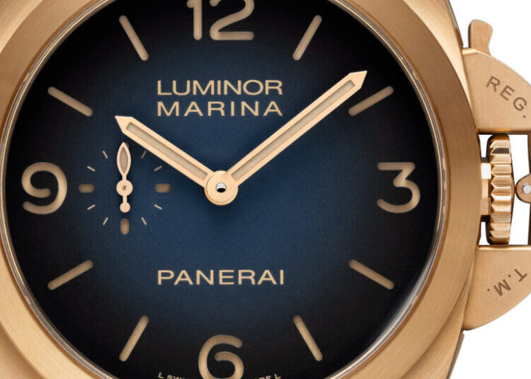 A Bronze Watch That Ages With its Wearer