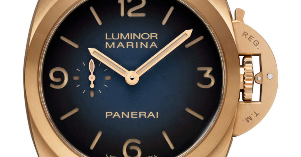 A Bronze Watch That Ages With its Wearer