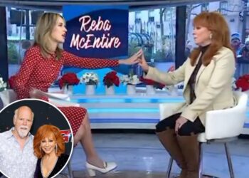 Reba McEntire corrects Savannah Guthrie on live TV over Rex Linn question