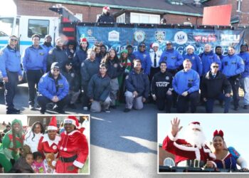 NYPD Santas deliver free toys to city kids in need