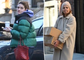 Katie Holmes’ daughter, Suri Cruise, 19, resurfaces in NYC for holidays with mom