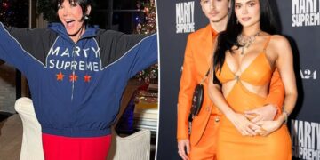 Kris Jenner gushes over Kylie’s boyfriend, Timothée Chalamet, in rare comment