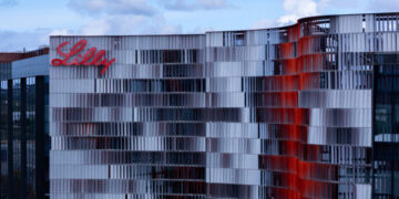 Major Weight Loss and Knee-Pain Relief Seen With New Eli Lilly Drug