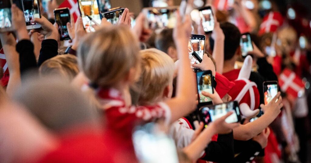 Why Some Countries May Copy Australia’s Ban on Children Using Social Media