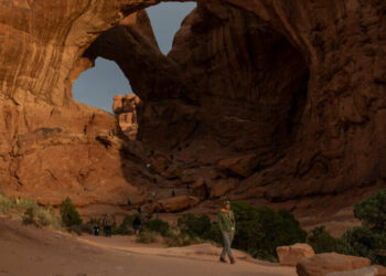 Stuck in Quicksand, a Hiker in Utah Has His SOS Answered