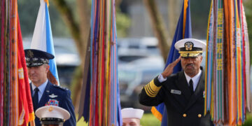 Alvin Holsey, Admiral Who Oversaw Boat Strikes Off Venezuela’s Coast, Retires