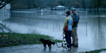 Flooding That Forced People Onto Rooftops in Washington State ‘Is Not Over’