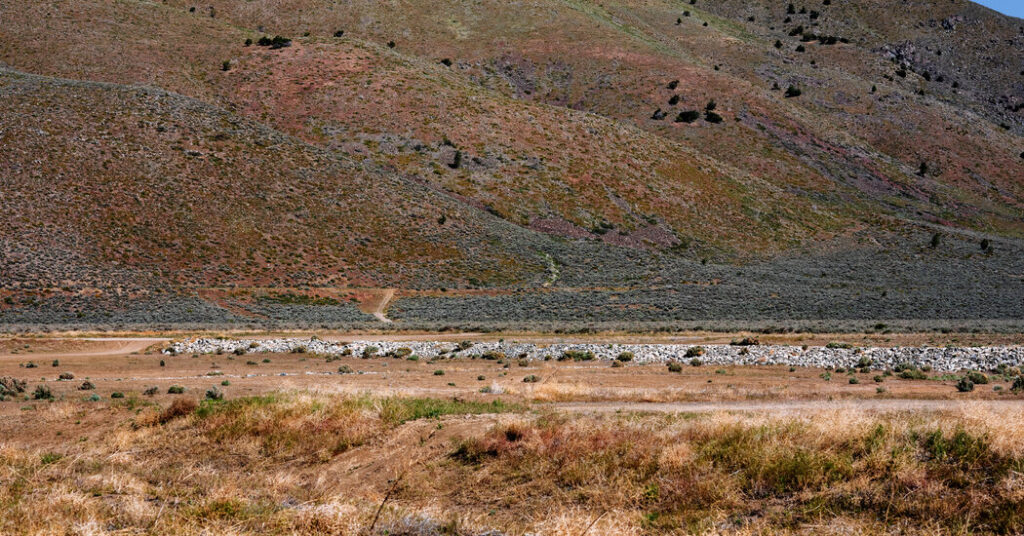 After False Earthquake Alert, Lawmakers Demand Answers on How It Was Sent