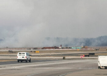 Flight Returns to Dulles After Engine Cover Breaks Off During Takeoff