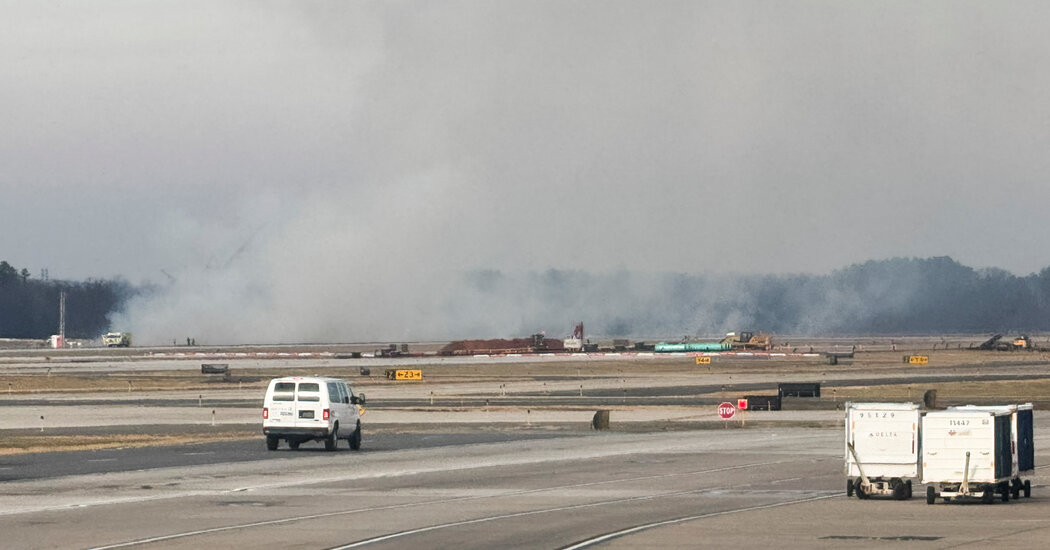 Flight Returns to Dulles After Engine Cover Breaks Off During Takeoff