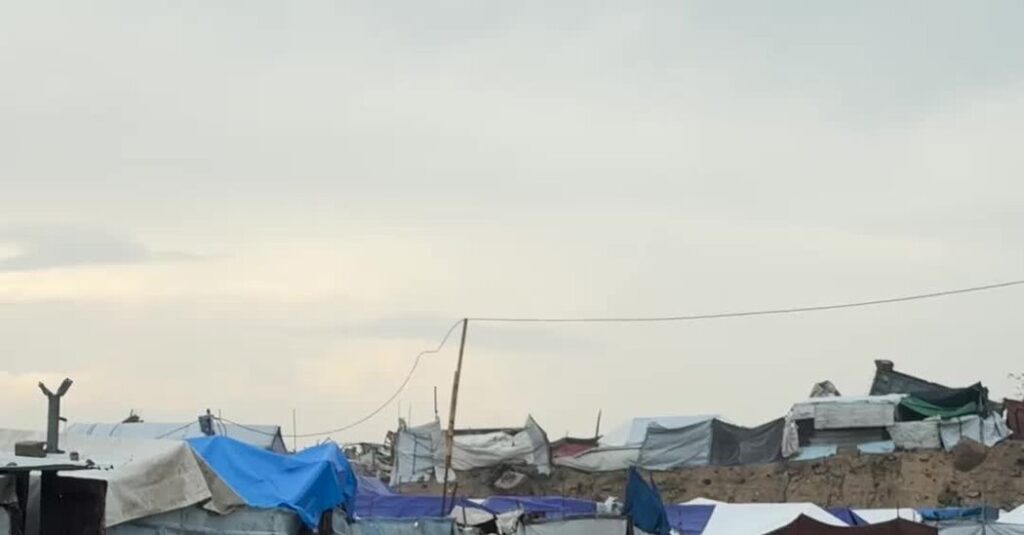 Floods, Mud and Cold Add to Gazans’ Misery