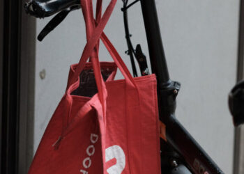 DoorDash Deliverer Faces Tampering Charges Tied to Food Order