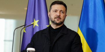 Zelensky Offers Compromise Before Latest Round of Peace Plan Talks