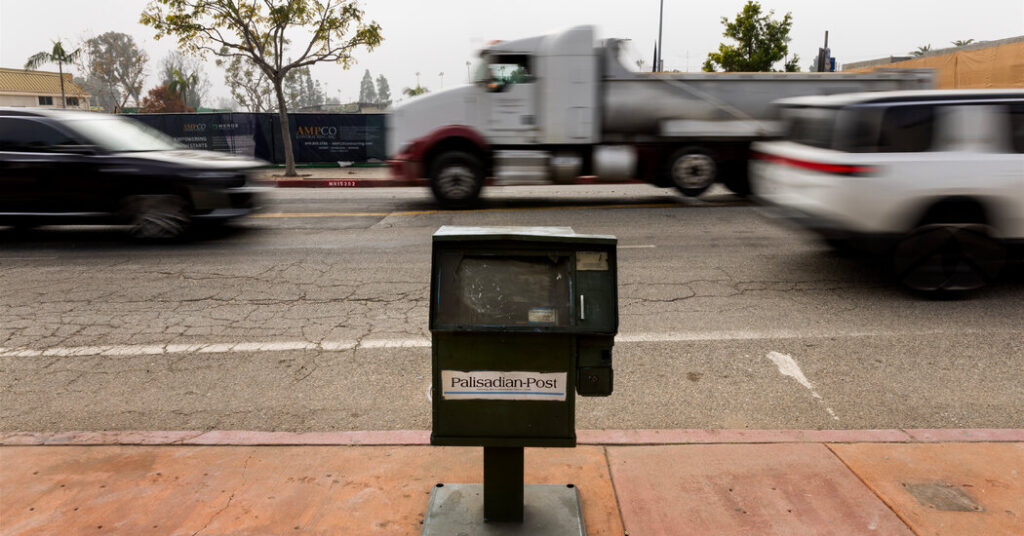 A California Newspaper Prints Its Last Edition