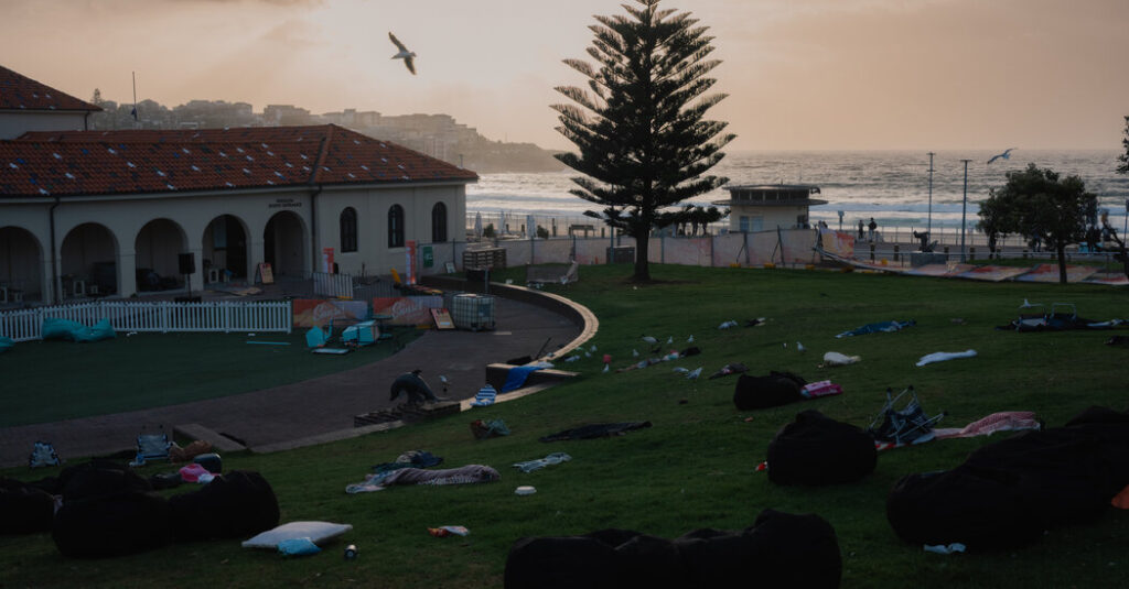 Emergency Responders Recount Horror of Sydney Shooting