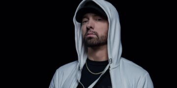 WATCH: Justin Bieber Spits Eminem’s ‘Forgot About Dre’ Verse During Livestream