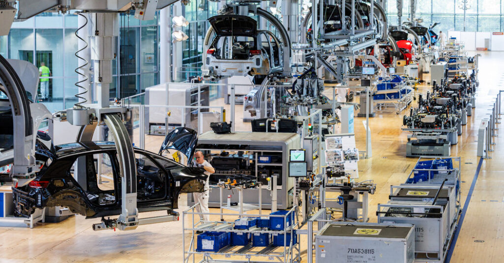 Volkswagen to End Production at German Plant, a First in Company History