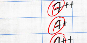 Trump’s Superlatives Are Bigger Than Yours