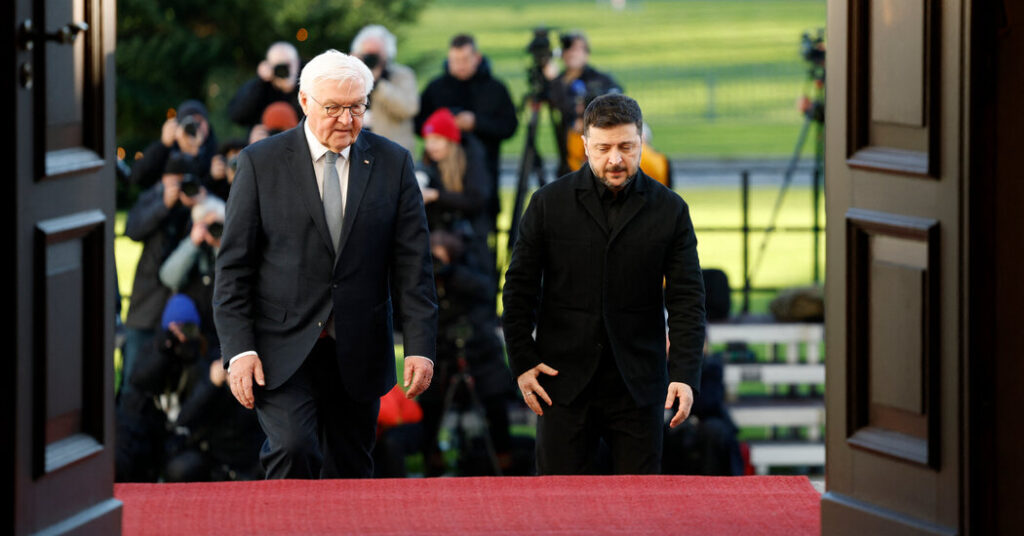 Zelensky Meets U.S. Envoys and European Leaders in New Push to End War