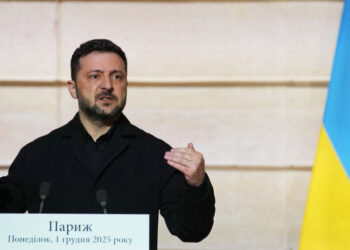 Zelensky to Meet U.S. Envoys and European Leaders in New Push to End War