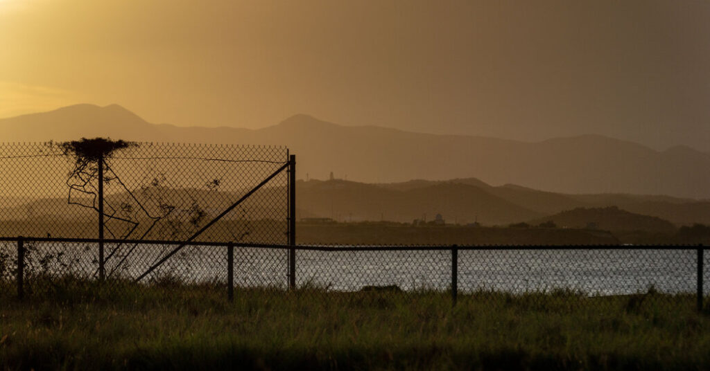 U.S. Sends Cubans to Naval Station at Guantánamo Bay