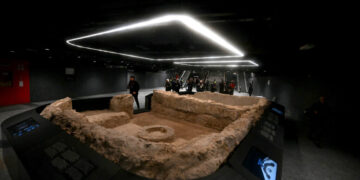 At Rome’s New Stations, Peruse Ancient Relics While Catching a Train