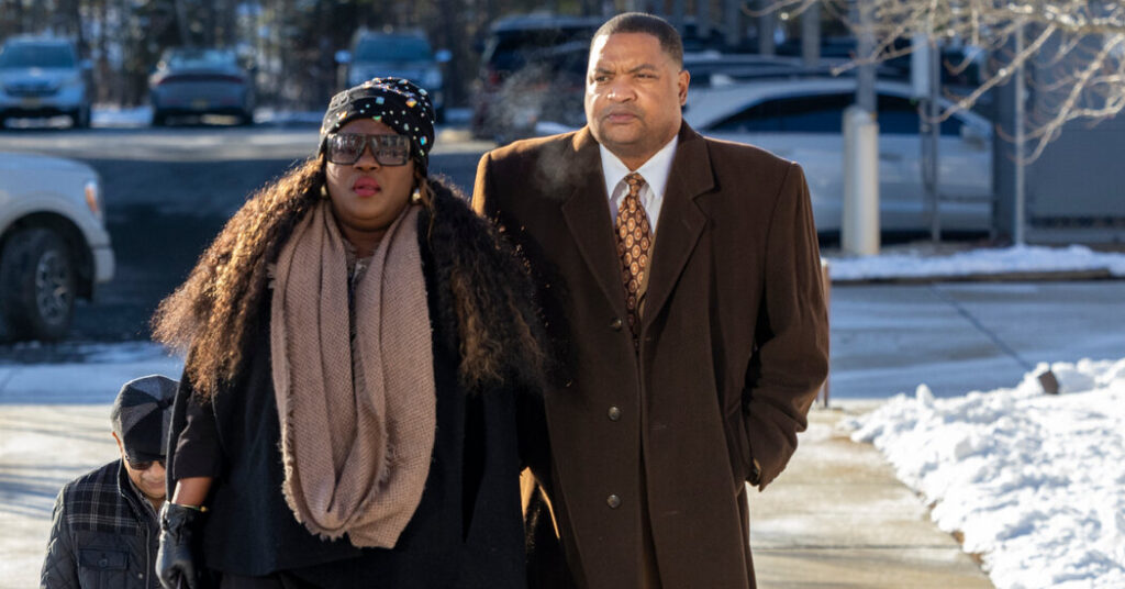 Atlantic City’s Mayor Is Found Not Guilty of Assaulting His Daughter